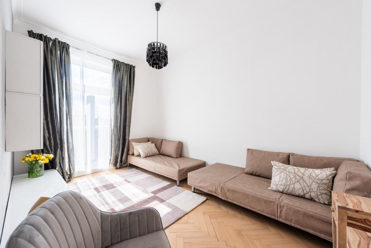 Luxury Apartment With A Balcony And A Terrace Πράγα Εξωτερικό φωτογραφία